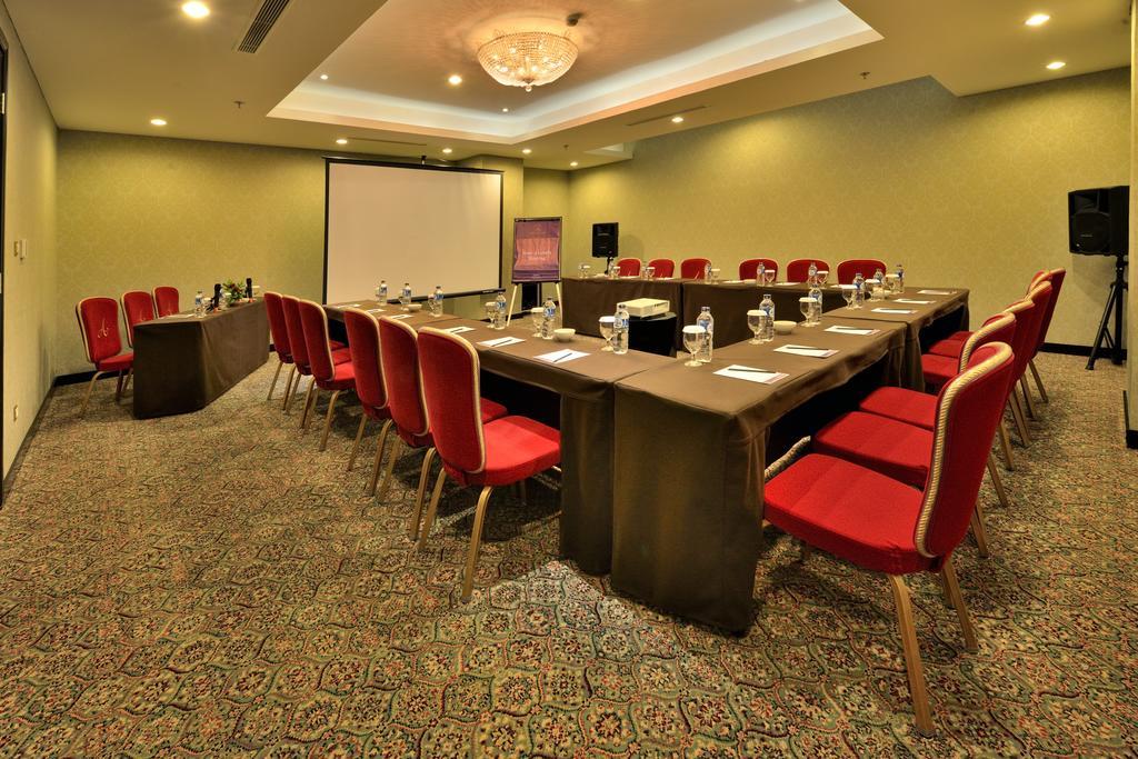 Hotel Amaroossa Grande Bekasi Exterior foto